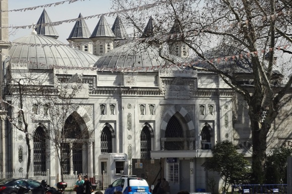 Beyazit k&uuml;t&uuml;phanesi
