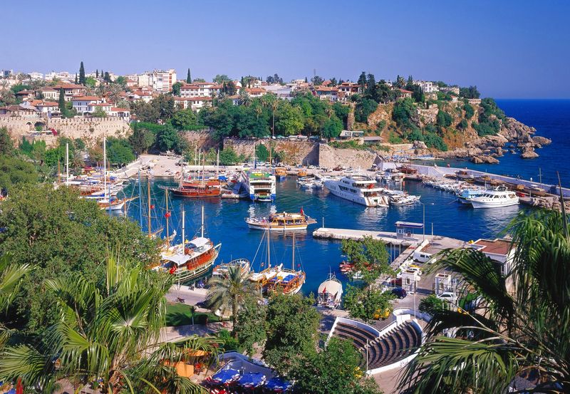 Antalya Nerede Kalınır? - Antalya İçin Otel Tavsiyeleri | Otelcenneti.com