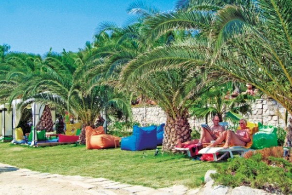 3S Beach Club