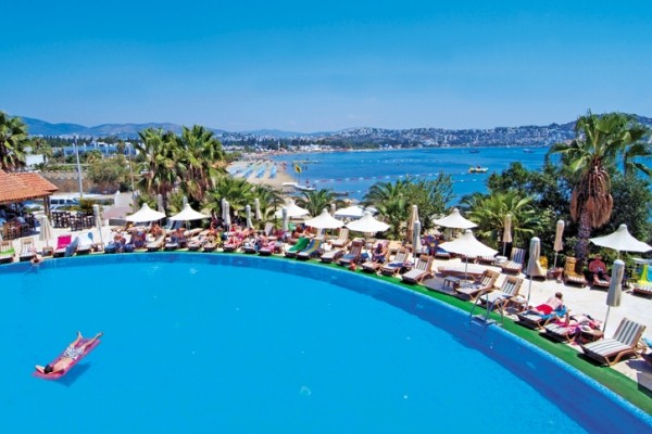 3S Beach Club