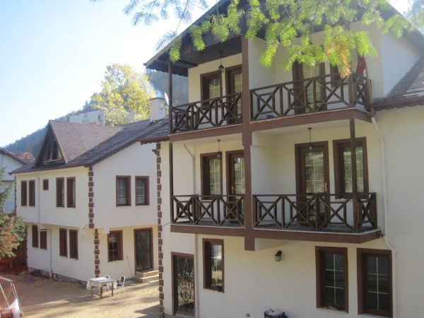 Abant Dört Mevsim Konağı