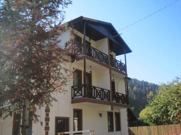 Abant Dört Mevsim Konağı