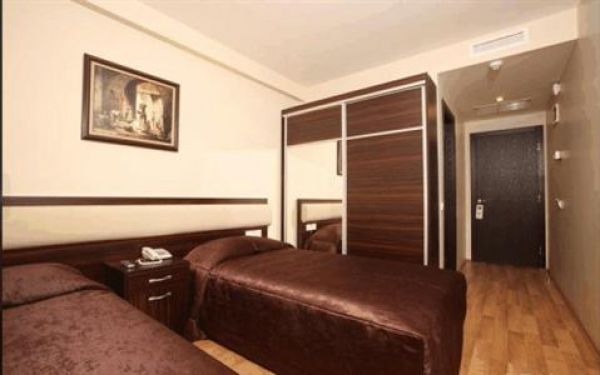 Ada Elit Hotel