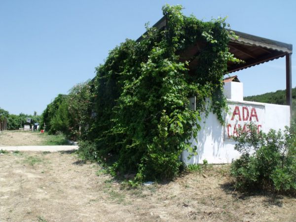 Adadaki Evimiz & Ada Camping