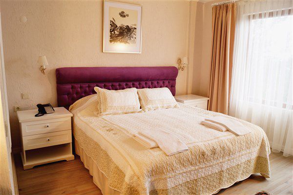 Aeneas Boutique Hotel