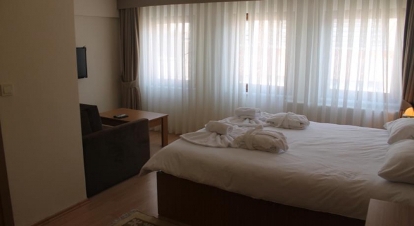 Aiza Suites
