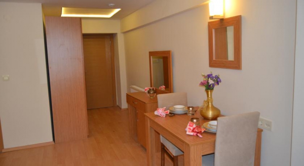 Aiza Suites