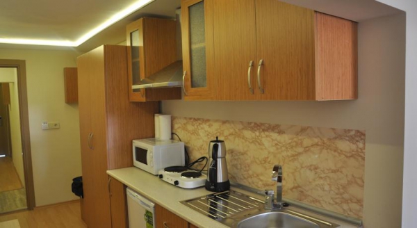 Aiza Suites