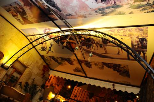 Antique House