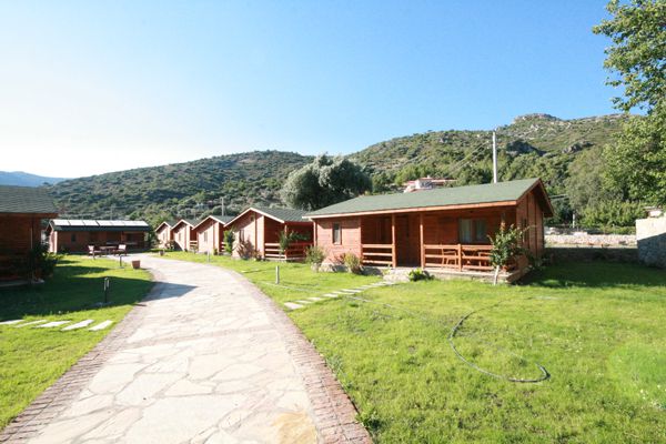 Arda Bungalows