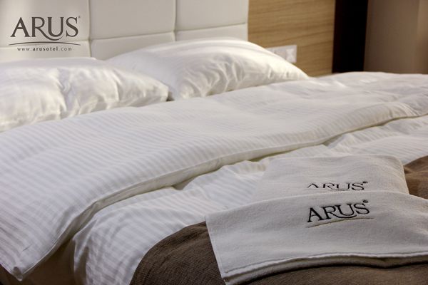 Arus Otel