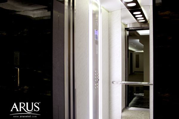 Arus Otel
