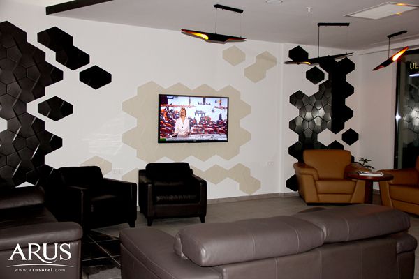 Arus Otel