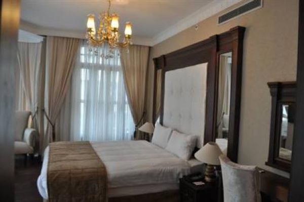 Atik Palas Hotel