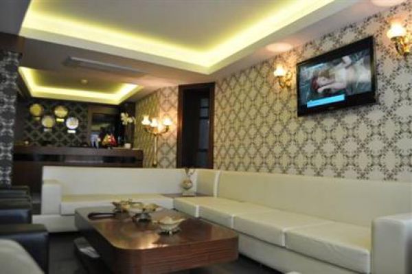 Atik Palas Hotel