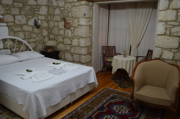 Avcı Han Taş Ev Otel