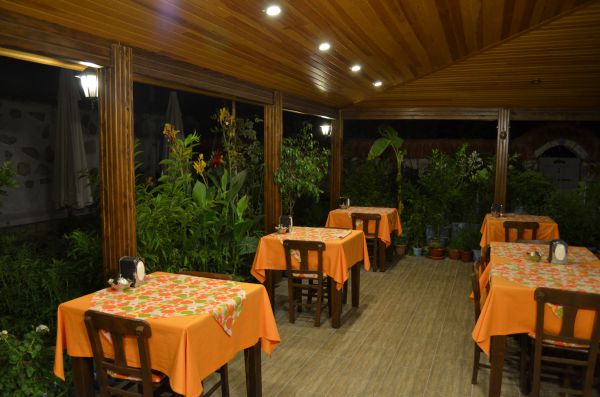 Avcı Han Taş Ev Otel