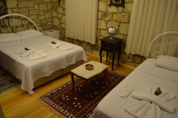 Avcı Han Taş Ev Otel
