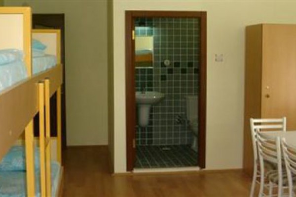 Başkent Otel Ve Öğrenci Yurdu