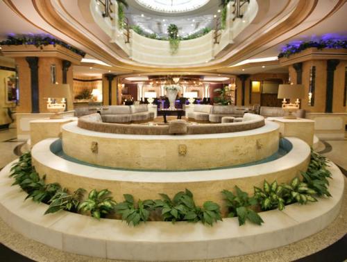 Best Western Senator Hotel