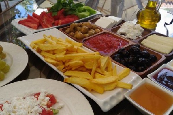Birgi Butik Otel Saliha Hanım Taş Konak