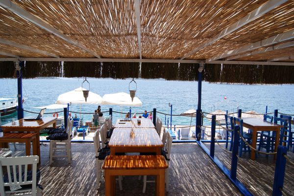 Blue Bosprina Hotel