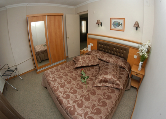 Çanak Otel
