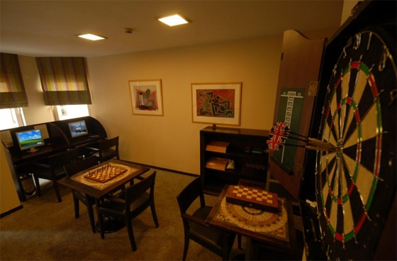 Çanak Otel