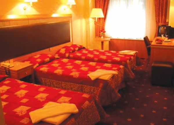 Carlton Hotel