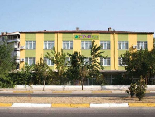 Çınar Otel