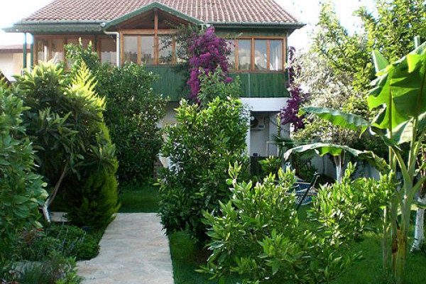 Çıralı Rüya Pansiyon