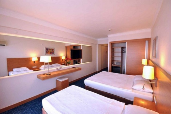 Club Hotel Grand Efe