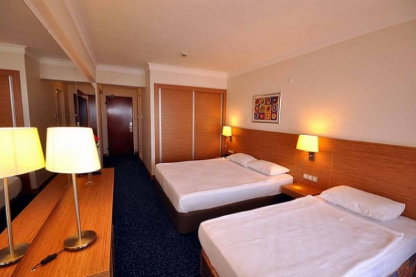 Club Hotel Grand Efe