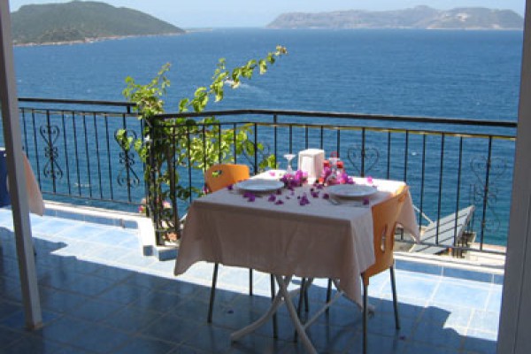 Defne Hotel