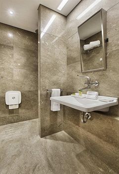 DoubleTree by Hilton İstanbul Avcılar