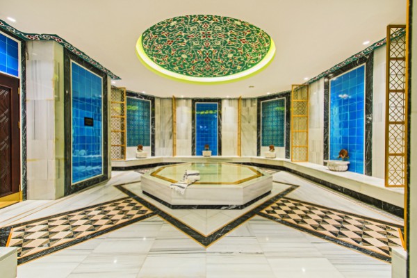 Elite World Business Hotel