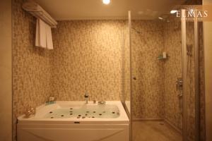 Elmas Garden Inn Hotel
