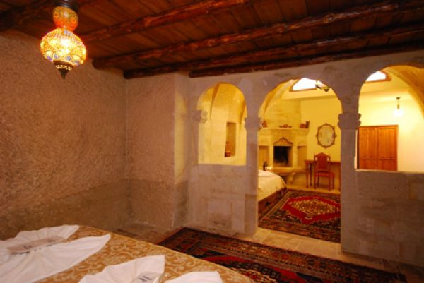 Elysee Cave House