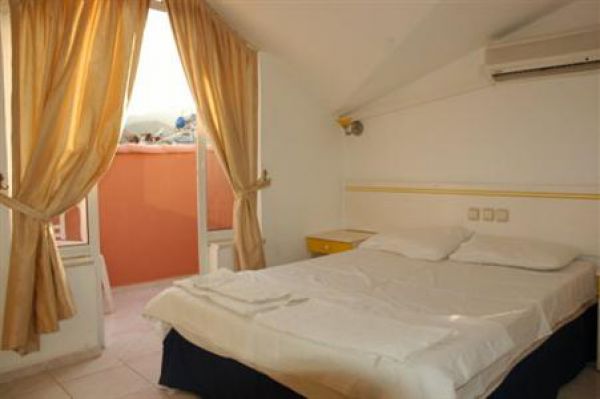 Flash Hotel