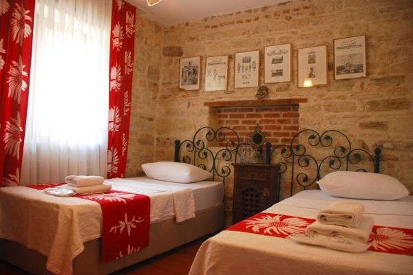 Focantique Hotel