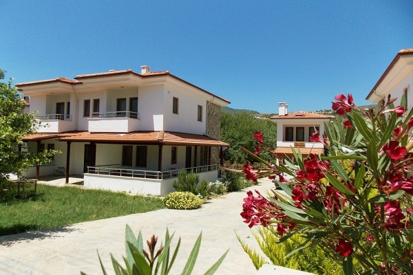 Ge Bora Tatil Evleri