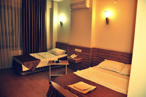 Grand 53 Hotel