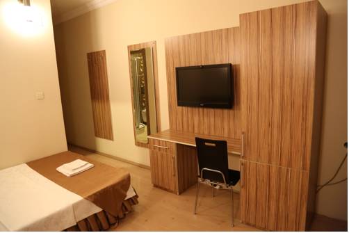 Grand 53 Hotel