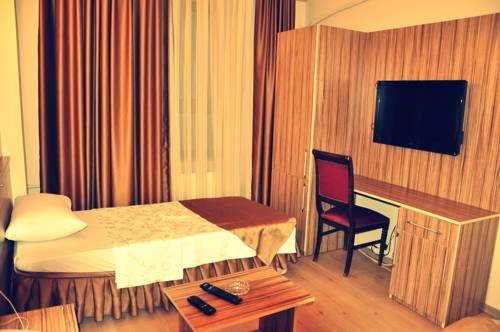 Grand 53 Hotel