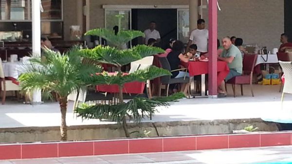 Grand De-Liban Otel