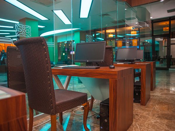 Grand Karaman Hotel