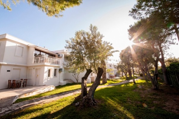 Hanedan Foça Flora Villas