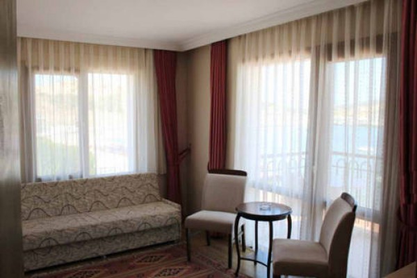 Hanedan Hotel Foça