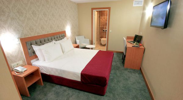 Helikon Business Hotel