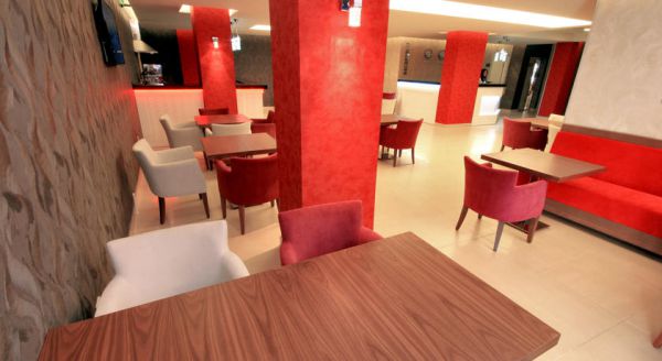 Helikon Business Hotel
